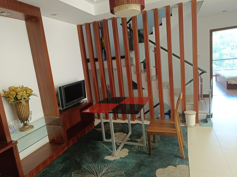 4室2廳3陽(yáng)臺(tái) 滇池衛(wèi)城紫園別墅其他