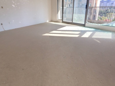 5室2廳2陽臺(tái) 中洲陽光