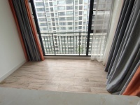 5室2廳3陽臺 金江小區(qū)融苑陽臺