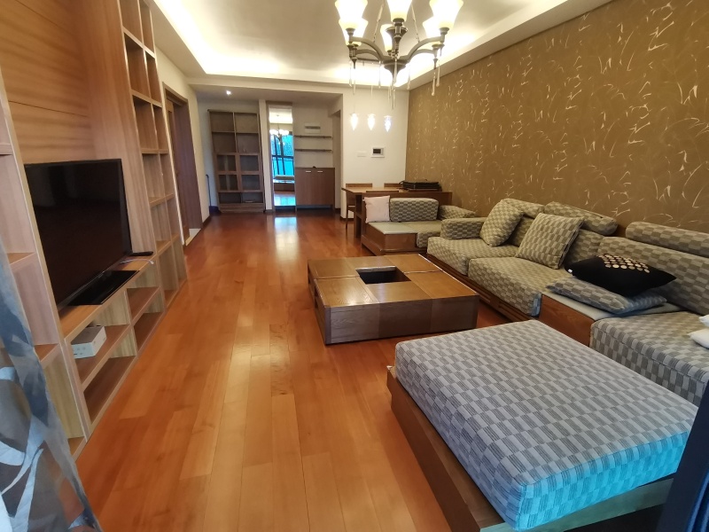 3室2廳 金域緹香客廳