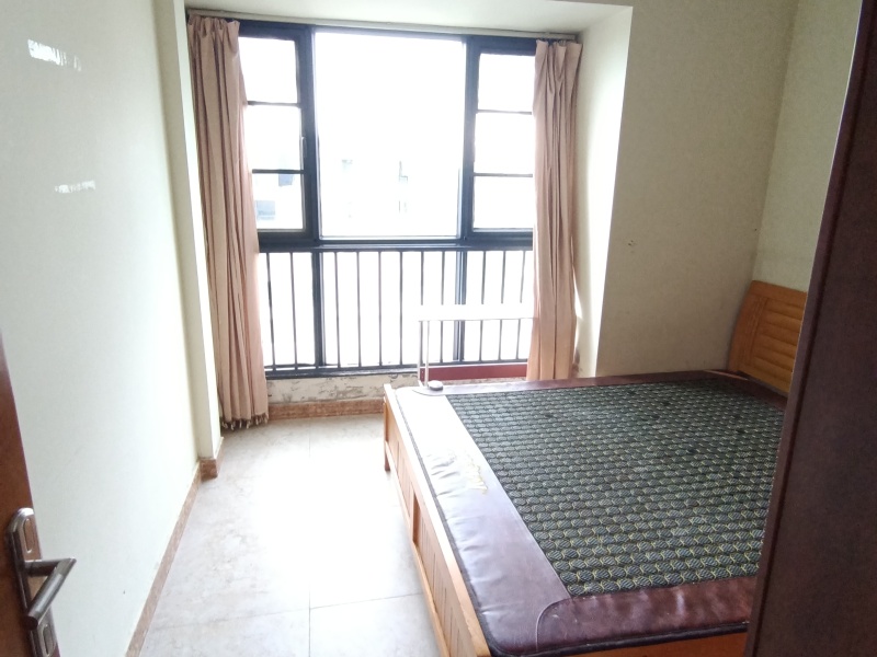 2室2廳1陽臺 鑫金花園臥室