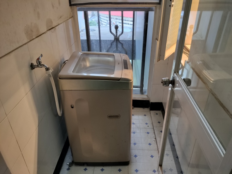 3室2廳 匯都國(guó)際一期陽(yáng)臺(tái)