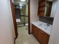 3室2廳 金域緹香衛(wèi)生間