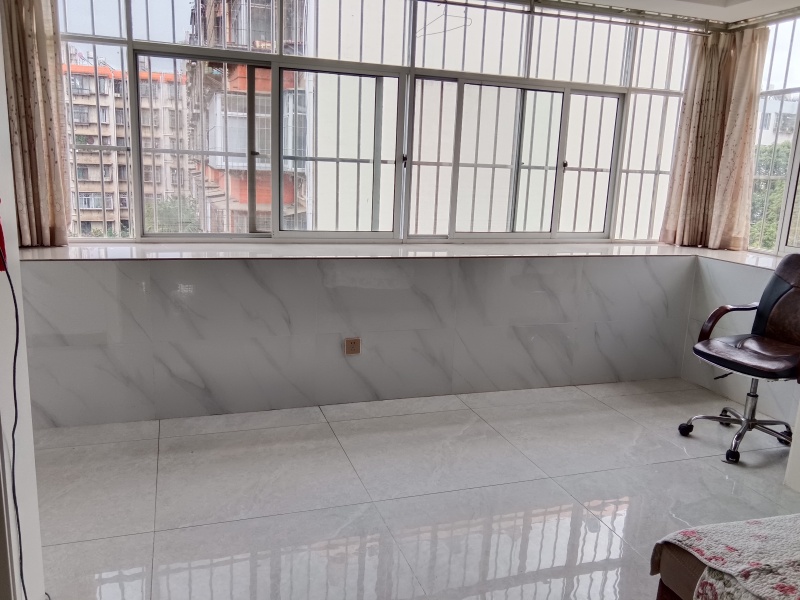 2室2廳 萬裕花園陽臺