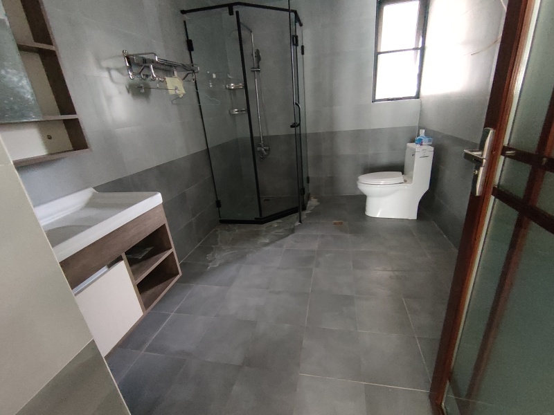 5室2廳3陽臺 金江小區(qū)融苑衛(wèi)生間