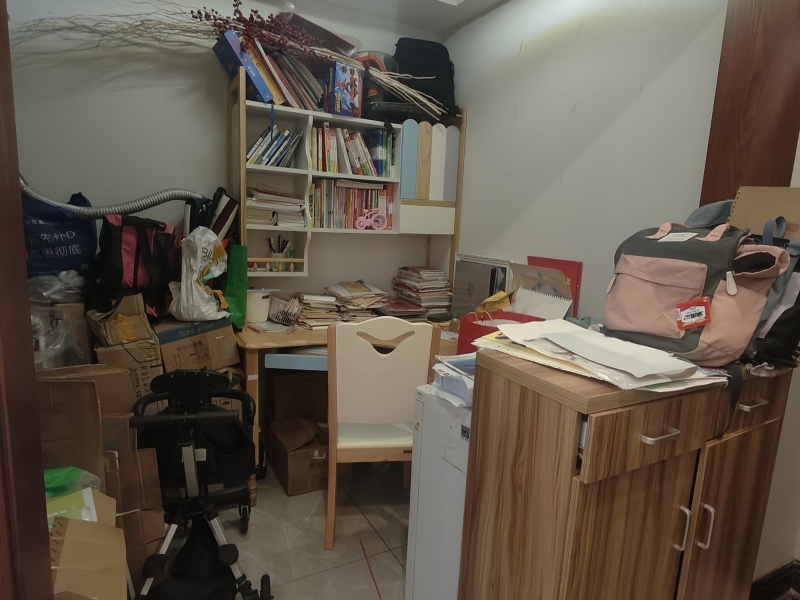 3室2廳2陽臺(tái) 金科陽光里書房