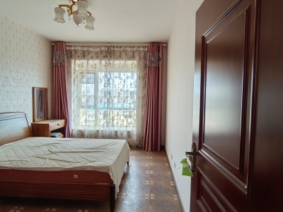 3室2廳2陽(yáng)臺(tái) 滇池印象花園臥室