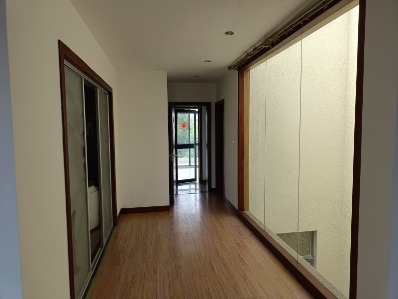 4室2廳3陽(yáng)臺(tái) 滇池衛(wèi)城紫園別墅其他