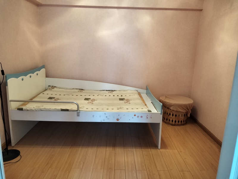 3室2廳 匯都國(guó)際一期臥室