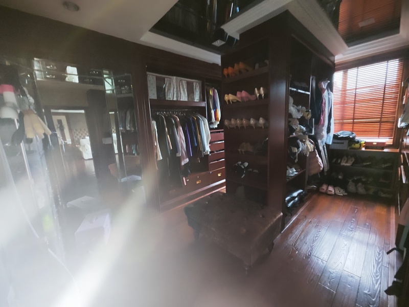 7室2廳5陽臺 海韻楓丹別墅臥室