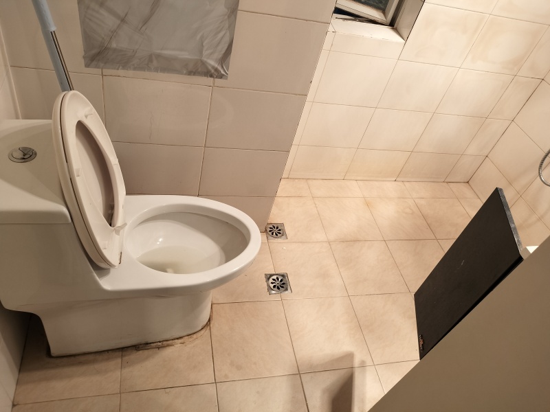 3室2廳 匯都國(guó)際一期衛(wèi)生間