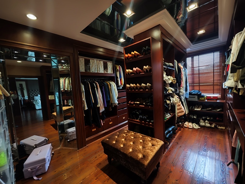 7室2廳5陽臺 海韻楓丹別墅臥室