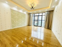 5室2廳2陽(yáng)臺(tái) 萬和花園臥室