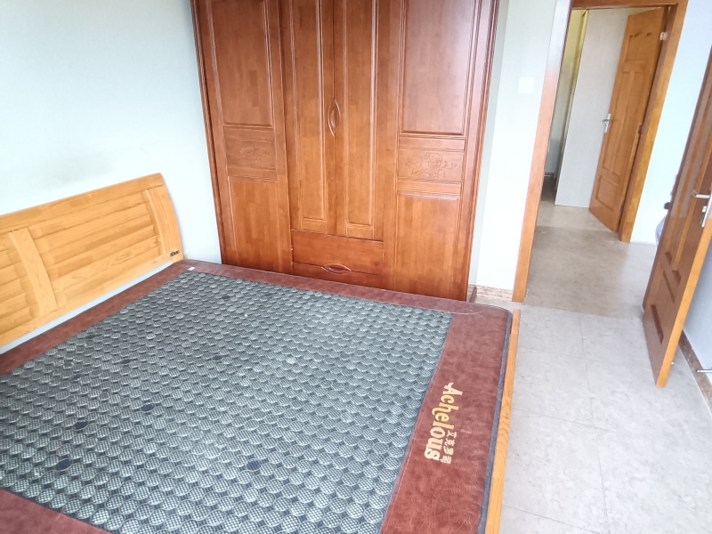 2室2廳1陽臺 鑫金花園臥室