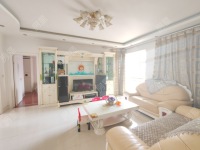 3室2廳1陽臺 中央麗城客廳