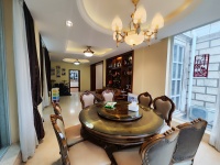 7室2廳5陽臺 海韻楓丹別墅餐廳