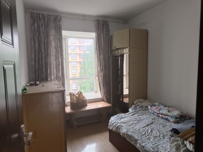 4室2廳2陽(yáng)臺(tái) 湖畔之夢(mèng)臥室