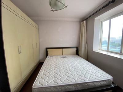 3室2廳2陽臺(tái) 燈火闌珊處