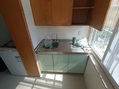 2室2廳1陽(yáng)臺(tái) 云津市場(chǎng)客廳