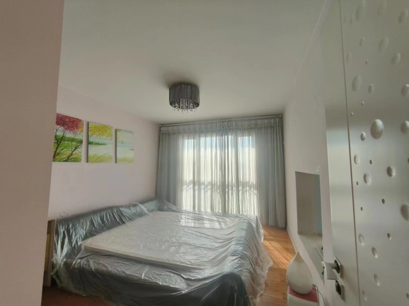 4室2廳1陽臺(tái) 世紀(jì)城玉春苑臥室