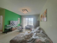 4室2廳1陽臺(tái) 世紀(jì)城玉春苑客廳