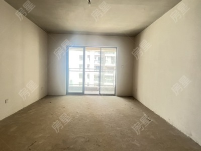 3室2廳2陽臺(tái) 廣福城沁福園客廳