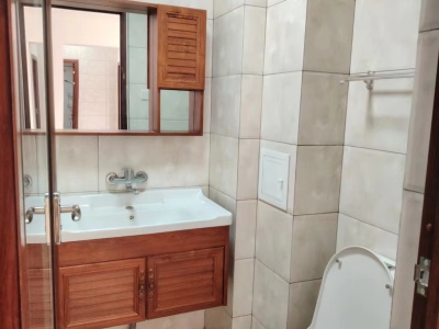 3室2廳2陽(yáng)臺(tái) 綠城春江明月