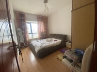 4室2廳2陽臺 金江小區(qū)涵苑臥室