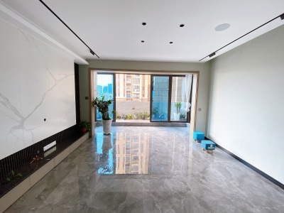 4室2廳2陽臺 碧桂園春城映象二期