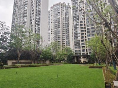 4室2廳1陽臺(tái) 萬科翡翠一期