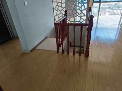 3室2廳2陽臺(tái) 欣都龍城