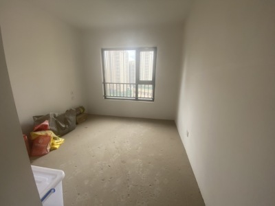 5室2廳1陽臺(tái) 新希望白麓城一期