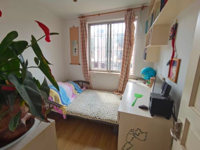 3室2廳2陽(yáng)臺(tái) 北辰小區(qū)杜鵑苑