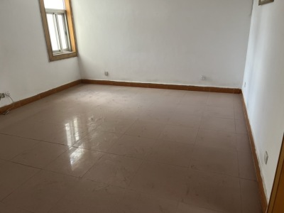 3室2廳1陽臺 云山小區(qū)