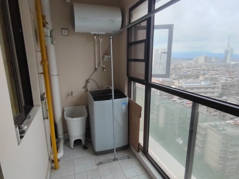 2室1廳 保利中心陽臺