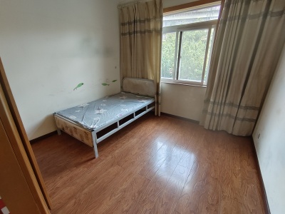 3室2廳1陽(yáng)臺(tái) 金汁苑