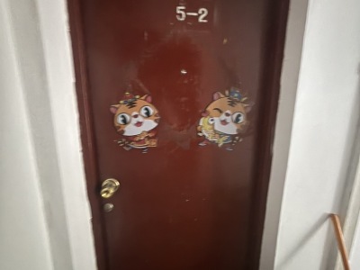 2室1廳1陽臺(tái) 云南日?qǐng)?bào)報(bào)業(yè)集團(tuán)生活區(qū)