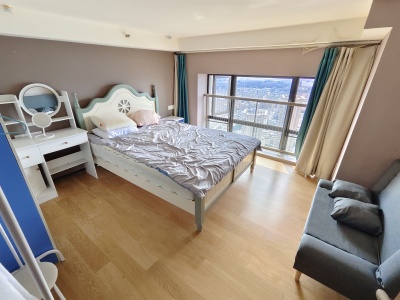 1室1廳1陽臺 恒大云報華府