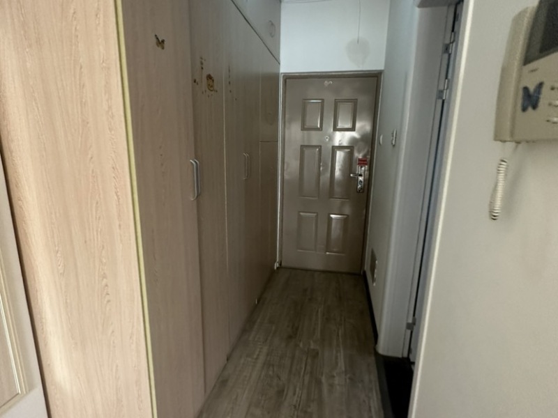 1室1廳1陽臺 凱旋花園門廳