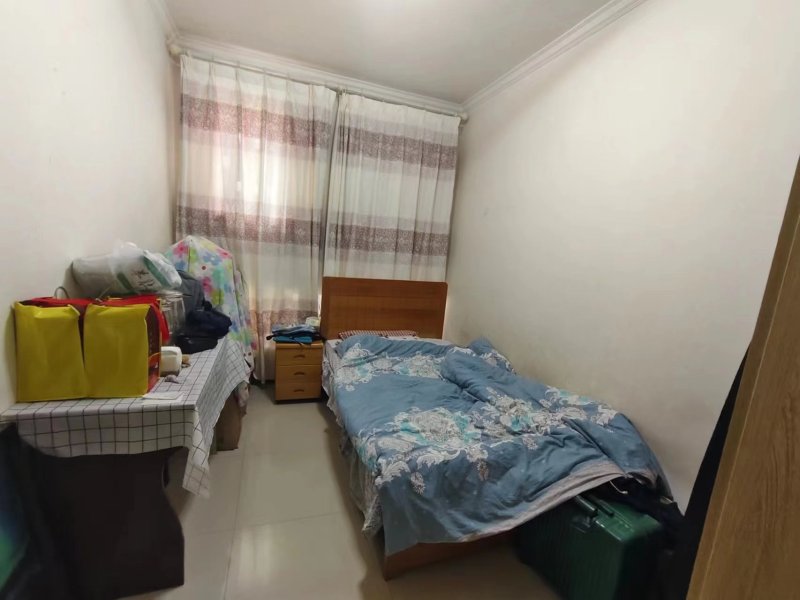 3室2廳2陽臺 天陽花園書房