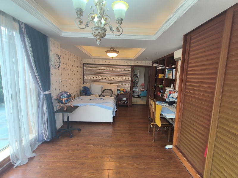 7室2廳5陽臺 海韻楓丹別墅其他