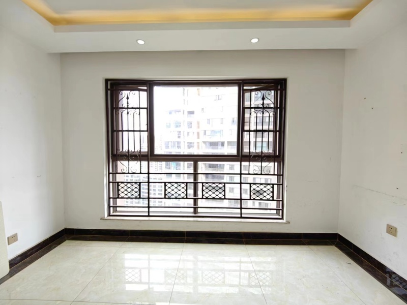 4室2廳2陽臺 瑞鼎城一期陽臺