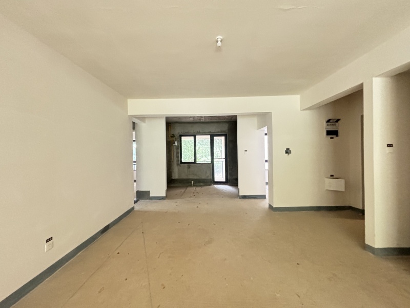 5室2廳2陽(yáng)臺(tái) 金科江湖海餐廳