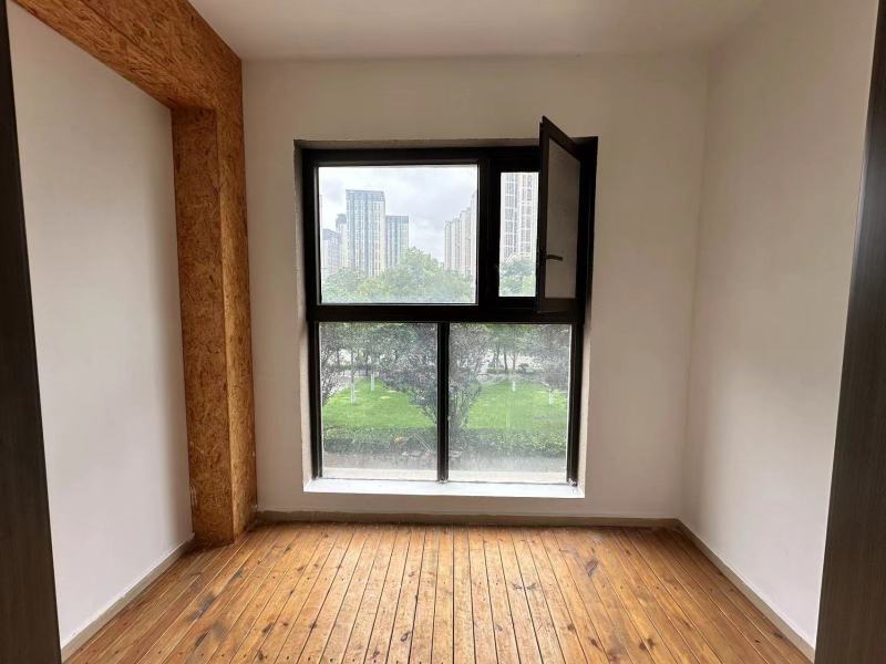 4室2廳3陽臺 俊發(fā)城芙蓉苑客廳