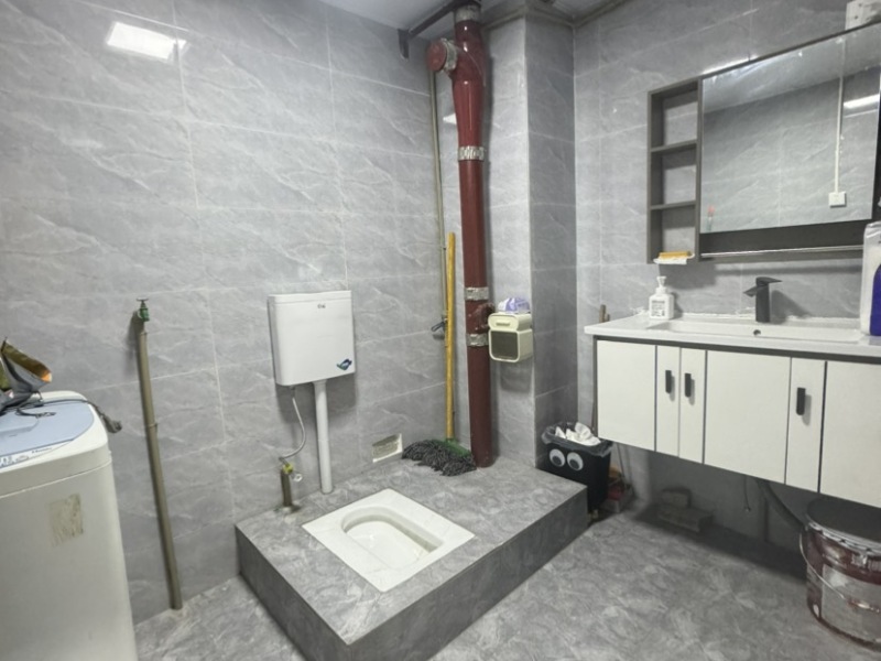 2室2廳1陽(yáng)臺(tái) 瑞鼎城二期公寓衛(wèi)生間