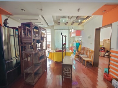 4室2廳2陽臺 艾詩林根