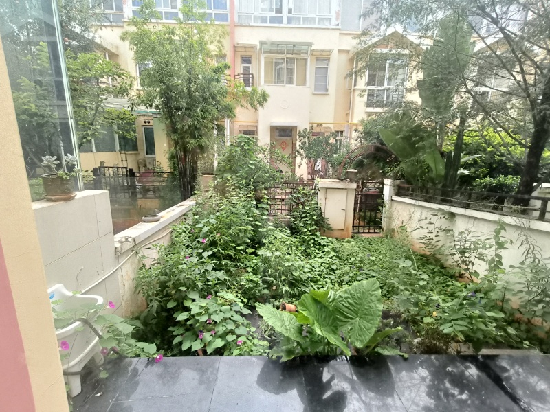 4室3廳2陽臺 加州楓景別墅自家花園