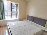 3室2廳3陽臺(tái) 經(jīng)典雙城二、三期臥室