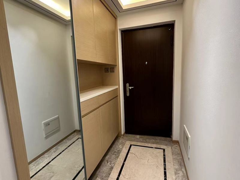 4室2廳3陽臺 俊發(fā)城芙蓉苑客廳