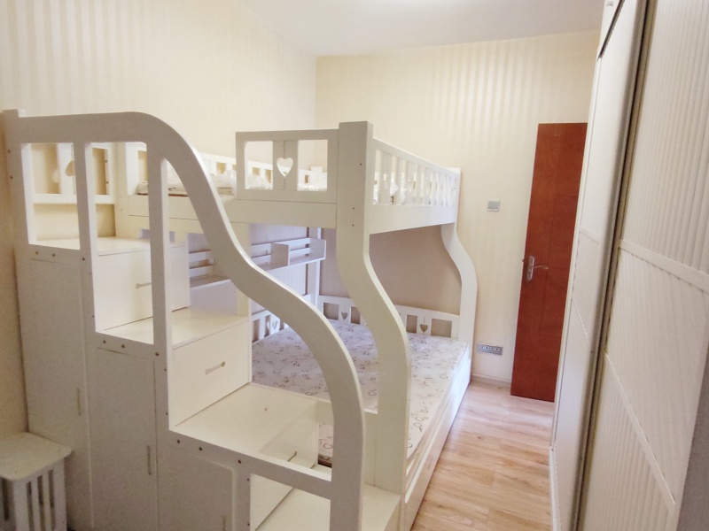 3室2廳3陽臺(tái) 經(jīng)典雙城二、三期臥室